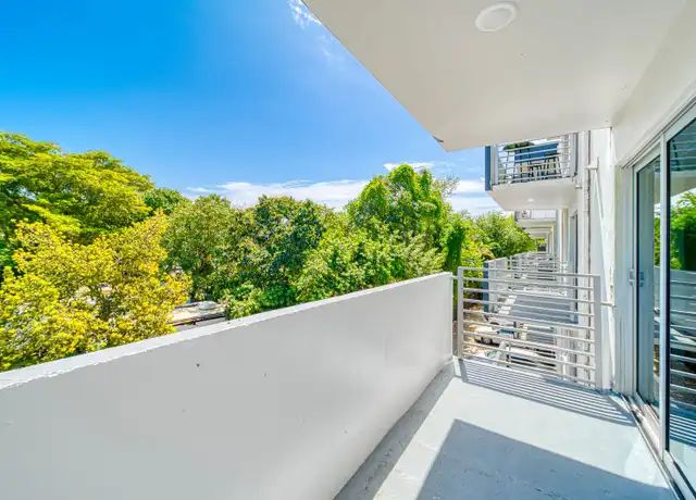 Property at 12955 NE 6th Ave, North Miami, FL, 33161, 1 bed, 1 bath, [object Object]
