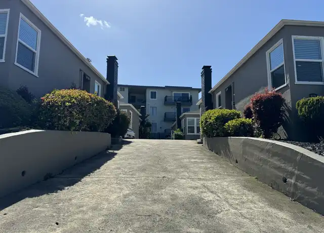 Property at 3770 Harrison St Unit 3770, Oakland, CA, 94611, 2 beds, 1 bath, [object Object]
