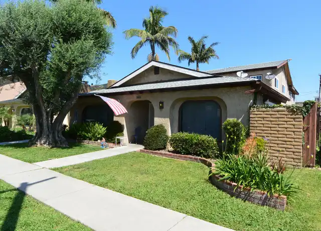 Property at 3611 Green Ave Unit D, Los Alamitos, CA, 90720, 2 beds, 2 baths, [object Object]