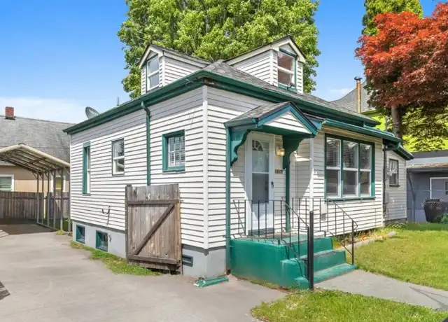 Property at 1810 8th St, Bremerton, WA, 98337, 2 beds, 1 bath, [object Object]