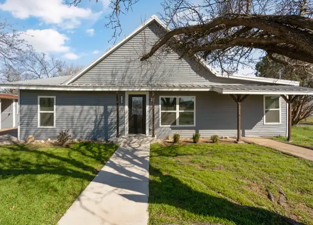 Property at 110 N Line St, Weatherford, TX, 76086, 1 bed, 1 bath, [object Object]