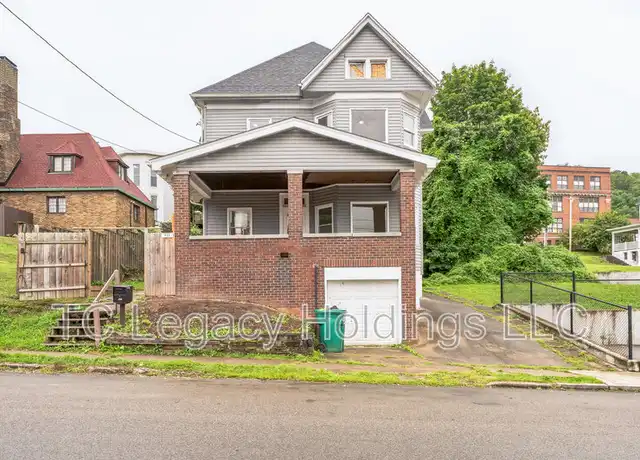 Property at 411 Washington Ave, Clarksburg, WV, 26301, 4 beds, 2 baths, [object Object]