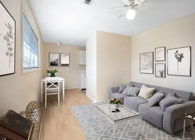 Property at 950 N Lindell Ave Unit 1-16, Fayetteville, AR, 72701, 1 bed, 1 bath, [object Object]