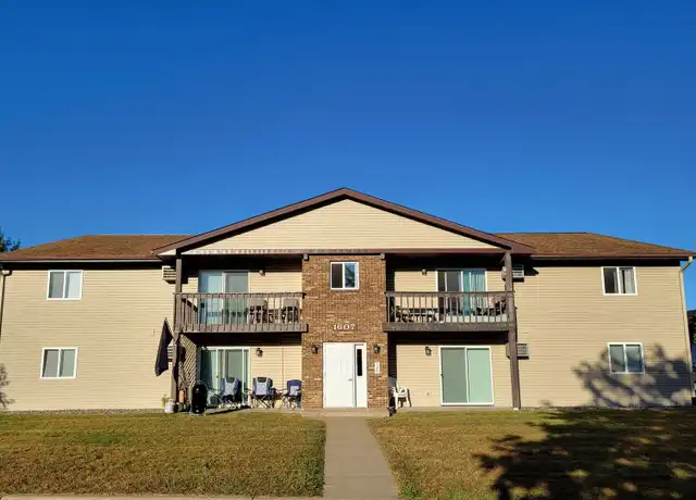 Property at 1607 Aspen Dr Unit 1, Hudson, WI, 54016, 2 beds, 1 bath, [object Object]