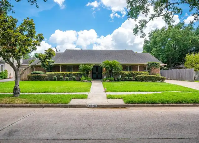 Property at 5347 Paisley St, Houston, TX, 77096, 4 beds, 3.5 baths, [object Object]