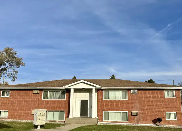 Property at 1735 E Duane Blvd Unit 4, Kankakee, IL, 60901, 2 beds, 1 bath, [object Object]