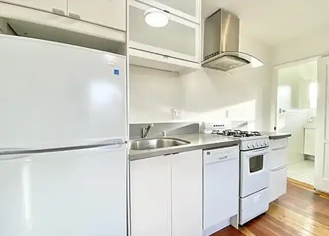 Property at 2835 3/4 Huron St Unit 2835 3/4, Los Angeles, CA, 90065, 0 beds, 1 bath, [object Object]