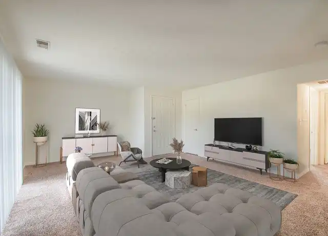 Property at Meridian Court South - 7266 Lockwood Ln, Indianapolis, IN, 46217, 1-2 bed, 1-2 bath, [object Object]