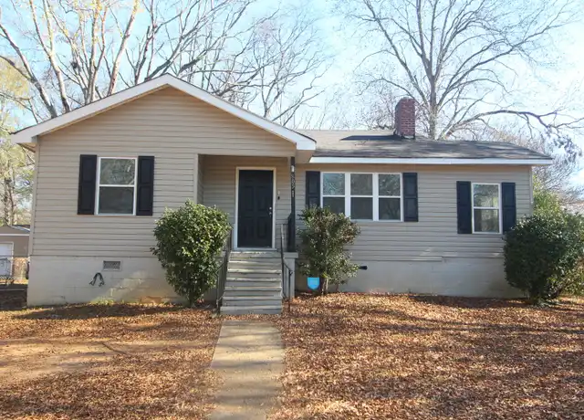 Property at 805 Meadowbrook Dr, Birmingham, AL, 35215, 3 beds, 1 bath, [object Object]