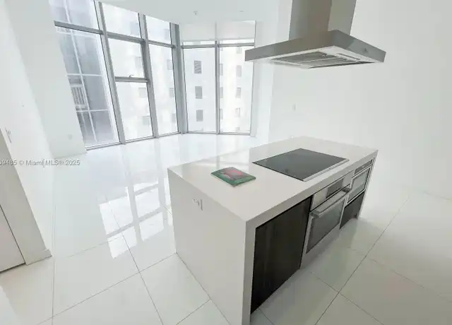 Property at 851 NE 1st Ave Unit 511, Miami, FL, 33132, 2 beds, 2 baths, [object Object]
