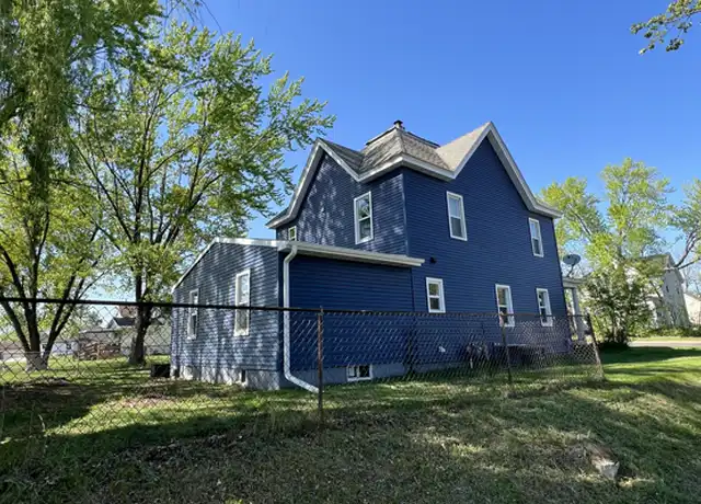 Property at 104 N Rural St, Chippewa Falls, WI, 54729, 3 beds, 1 bath, [object Object]