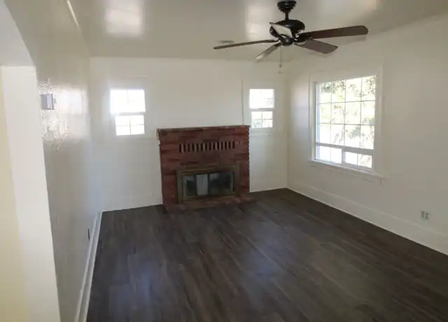 Property at 1540 Crescent Ave, Klamath Falls, OR, 97601, 4 beds, 2 baths, [object Object]