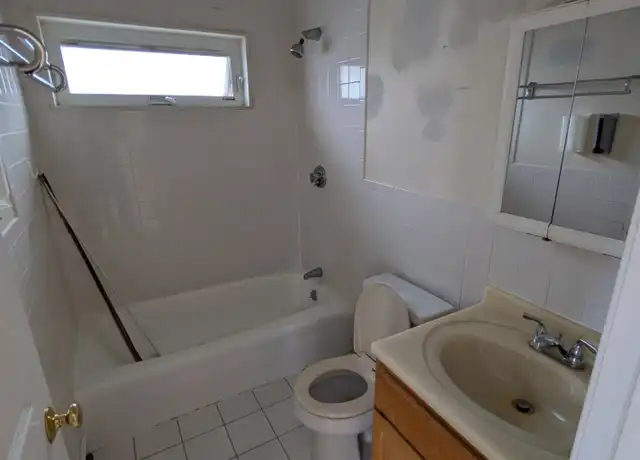Property at 120 Jaques St Unit 3, Somerville, MA, 02145, 2 beds, 1 bath, [object Object]