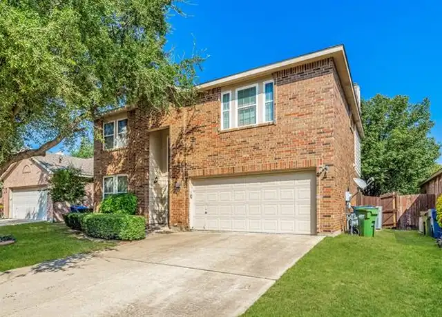Property at 1208 Indian Trail Rd, Roanoke, TX, 76262, 4 beds, 2.5 baths, [object Object]
