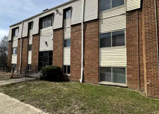 Property at 1632 N James H McGee Blvd Unit 5, Dayton, OH, 45402, 3 beds, 1 bath, [object Object]