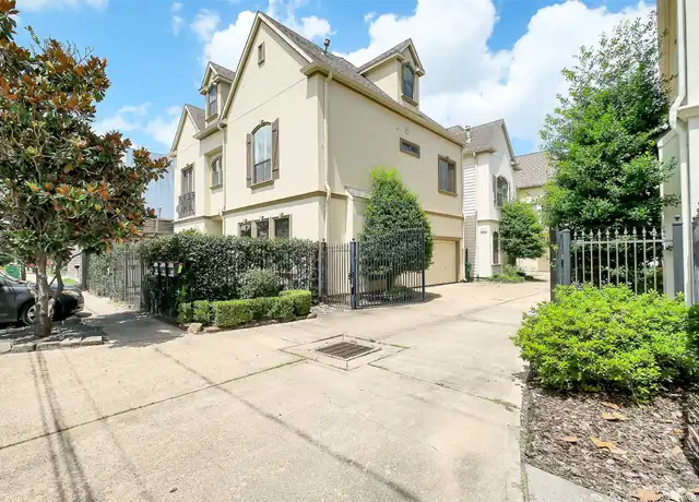 Property at 926 Birdsall St, Houston, TX, 77007, 3 beds, 2.5 baths, [object Object]