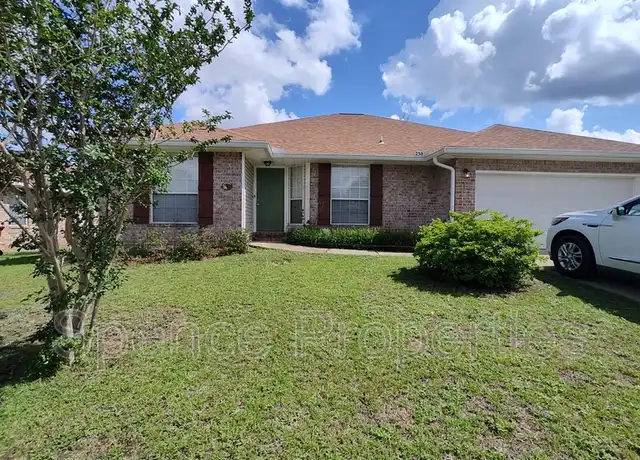 Property at 238 Citadel Ln, Crestview, FL, 32539, 4 beds, 2 baths, [object Object]