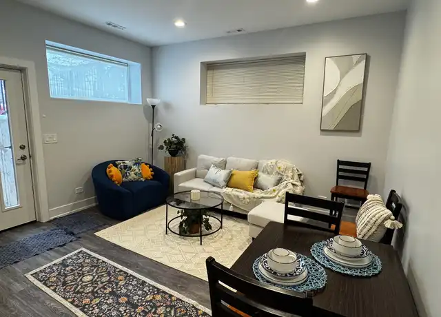 Property at 6322 S Rhodes Ave, Chicago, IL, 60637, 2 beds, 1 bath, [object Object]