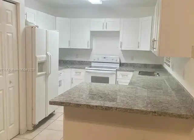 Property at 17109 NW 23rd St, Pembroke Pines, FL, 33028, 3 beds, 2 baths, [object Object]