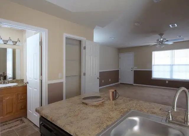 Property at Lakewood Village Apartments - 4730 S Robberson Ave, Springfield, MO, 65810, 0-2 beds, 1-2 bath, [object Object]