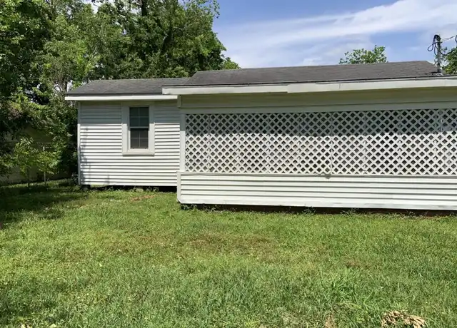 Property at 603 Gulf St, Lake Charles, LA, 70601, 2 beds, 1 bath, [object Object]