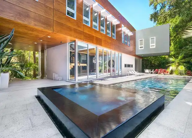 Property at 3503 Banyan Cir, Miami, FL, 33133, 6 beds, 7.5 baths, [object Object]