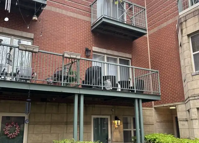 Property at 4530 S Woodlawn Ave #401, Chicago, IL, 60653, 2 beds, 2 baths, [object Object]