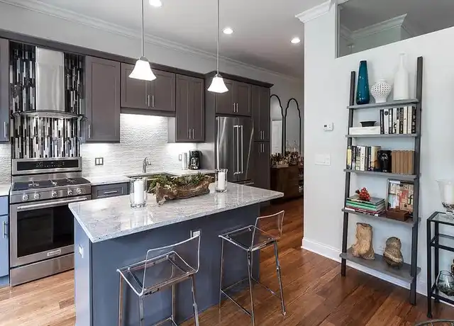Property at Wells Place Apartments - 839 S Wells St, Chicago, IL, 60607, 2 beds, 2 baths, [object Object]
