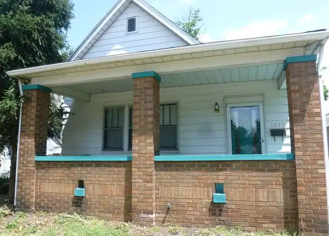 Property at 1925 N 8th St, Terre Haute, IN, 47804, 2 beds, 1 bath, [object Object]