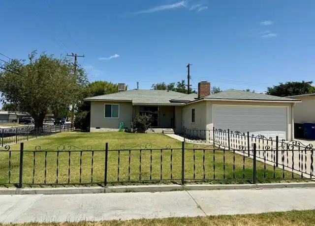 Property at 1445 W Jackman St, Lancaster, CA, 93534, 3 beds, 1 bath, [object Object]