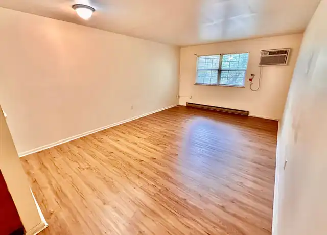 Property at 346 S Saint George St Unit 7, Allentown, PA, 18104, 1 bed, 1 bath, [object Object]