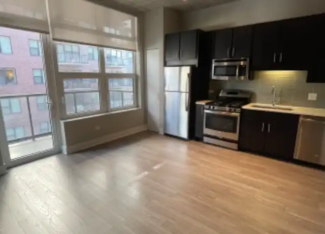 Property at 883 S Clark St, Chicago, IL, 60605, 1 bed, 1 bath, [object Object]