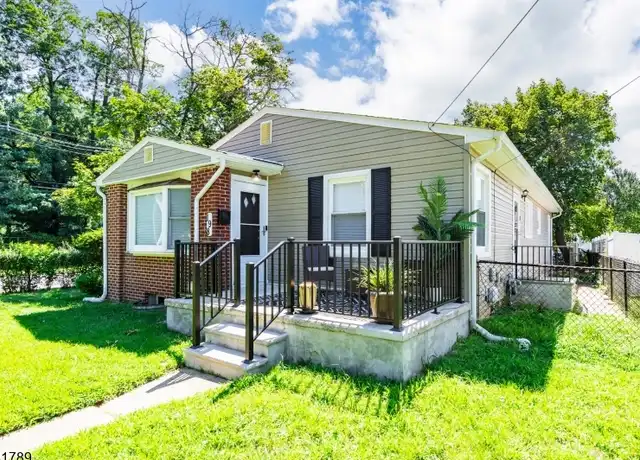 Property at 198 Berkeley Ter, Plainfield, NJ, 07062, 3 beds, 1 bath, [object Object]