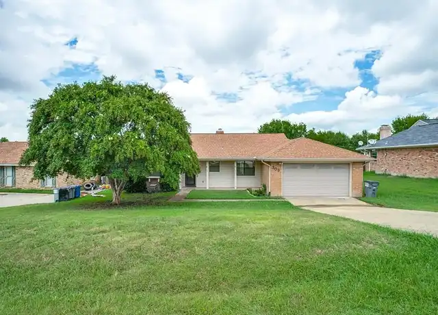Property at 303 E 6th St, Prosper, TX, 75078, 3 beds, 2 baths, [object Object]