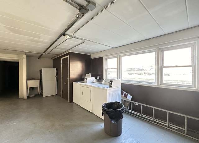 Photo of 9620 Ivanhoe Ave Unit 9, Schiller Park, IL 60176