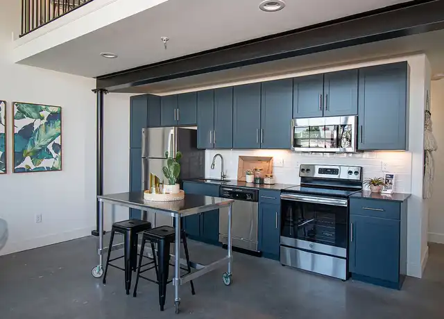 Property at Kent Lofts - 239 Grandview Ave, Bellevue, KY, 41073, 1 bed, 1 bath, [object Object]