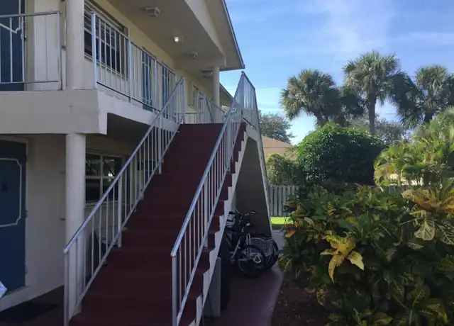 Property at 1175 NW 16th Ct Unit 4, Boca Raton, FL, 33486, 2 beds, 2 baths, [object Object]