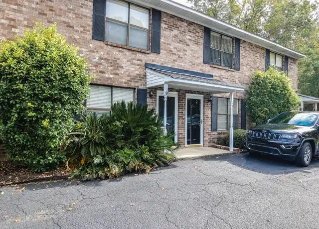 Property at 6240 Lucille Dr Unit E, North Charleston, SC, 29406, 2 beds, 1.5 baths, [object Object]
