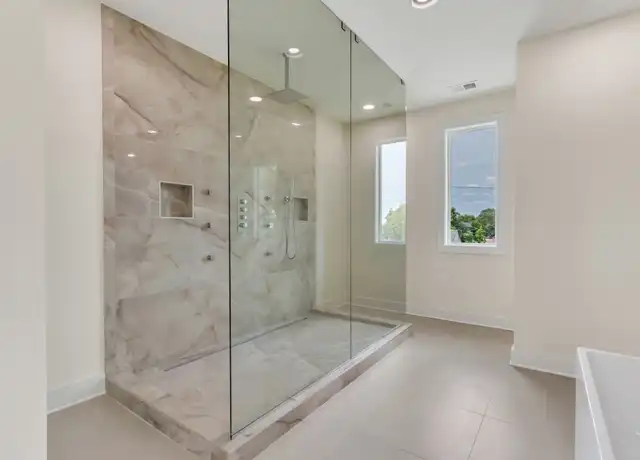 Property at 2430 Batavia St, Nashville, TN, 37208, 4 beds, 3.5 baths, [object Object]