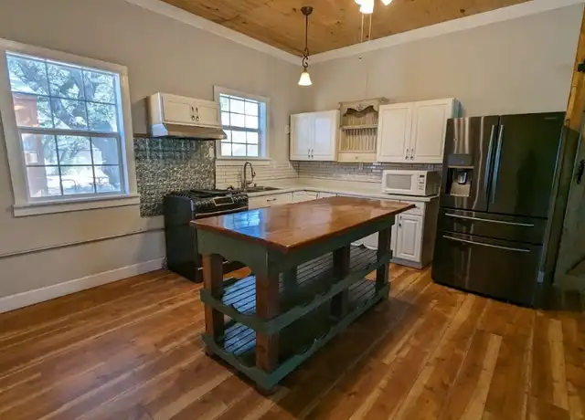 Property at 193 S Valley Dr, Georgetown, TX, 78633, 1 bed, 1 bath, [object Object]