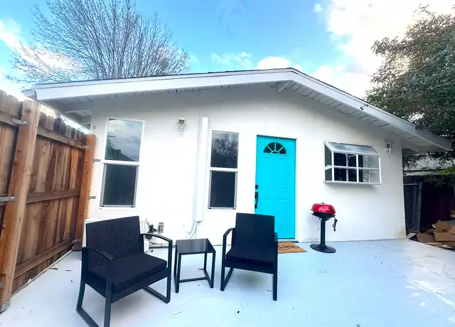 Property at 20340 Coulson St, Woodland Hills, CA, 91367, 1 bed, 1 bath, [object Object]
