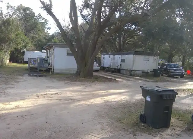 Property at 7305 Hayward Ave, Pensacola, FL, 32526, 3 beds, 1 bath, [object Object]