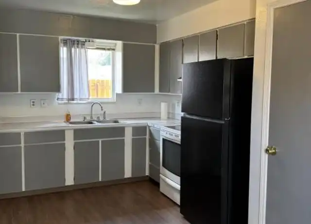 Property at 490 SE Kohler Ct, Cedaredge, CO, 81413, 2 beds, 1 bath, [object Object]