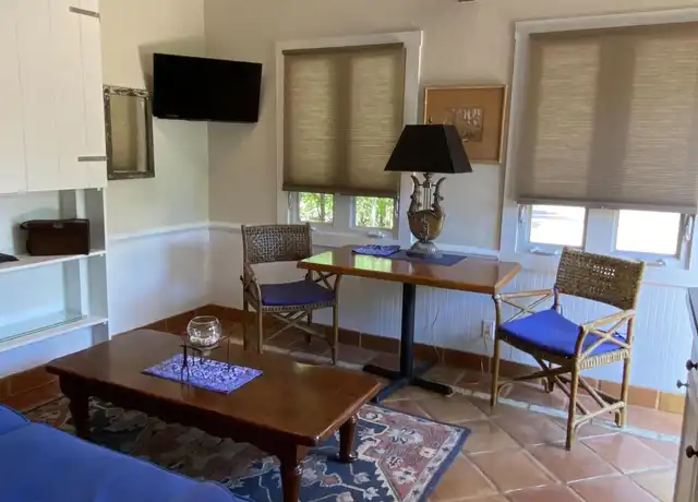 Property at 811 NE 8th Ave, Delray Beach, FL, 33483, 1 bed, 1 bath, [object Object]