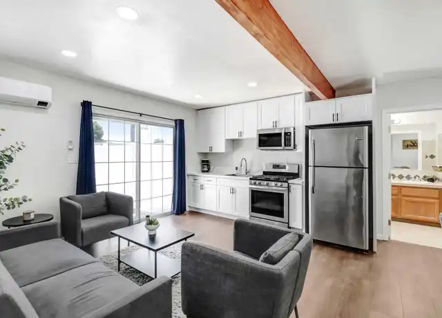 Property at 444 W Foothill Blvd Unit 2, Rialto, CA, 92376, 1 bed, 1 bath, [object Object]