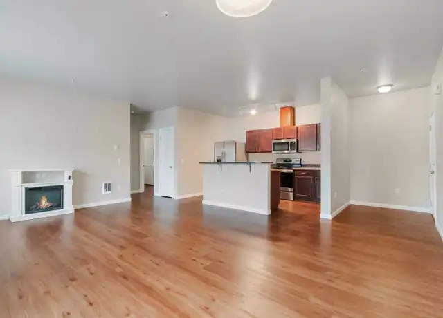 Property at 6820 N Pinegrove Dr Unit 203, Coeur d'Alene, ID, 83815, 1 bed, 1 bath, [object Object]