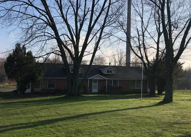 Property at 44 E Washington St Unit 9846, Chagrin Falls, OH, 44022, 1 bed, 1 bath, [object Object]
