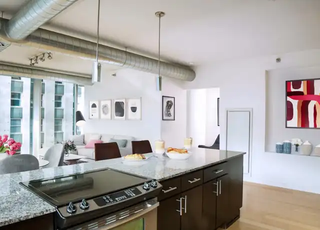 Property at 345 W Kinzie St Unit 2706, Chicago, IL, 60654, 1 bed, 1 bath, [object Object]