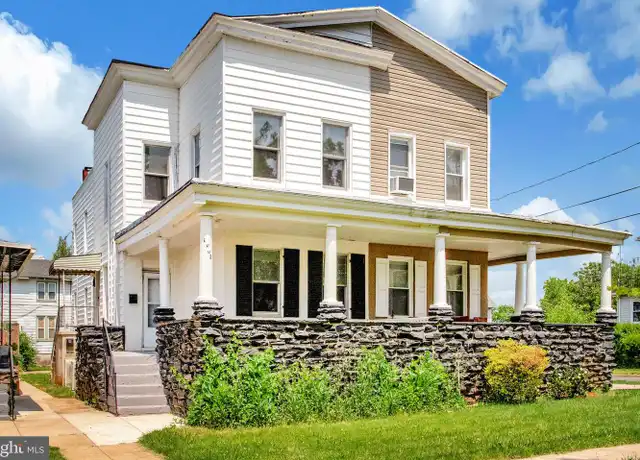 Property at 1003 Walnut Ave Unit B, Baltimore, MD, 21229, 3 beds, 1 bath, [object Object]