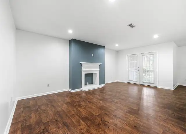 Property at 3575 Oakvale Rd #301, Decatur, GA, 30034, 4 beds, 2 baths, [object Object]